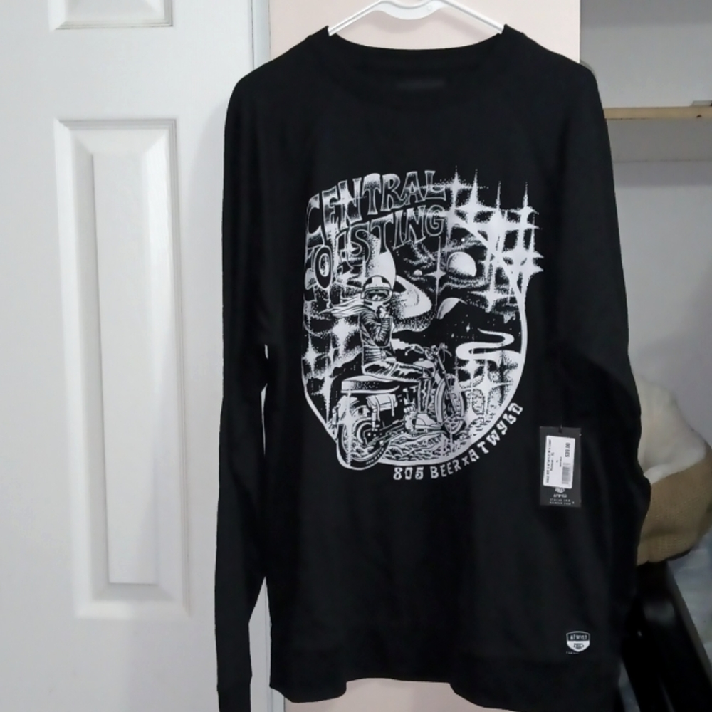 805 Pullover Sweater